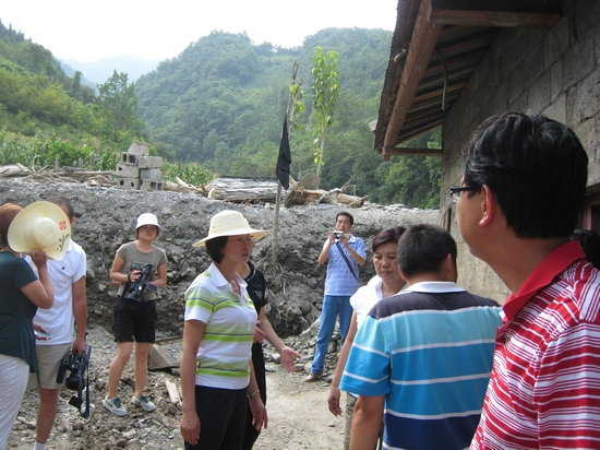 在岚皋县蔺河乡芳流小学,连心小学,滔河镇金淌小学,县幼儿园和紫阳县